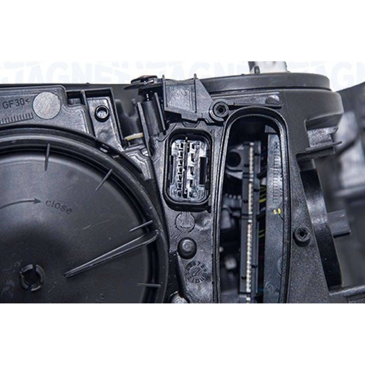 Magneti Marelli LED Headlight Unit - Right - MHL8481