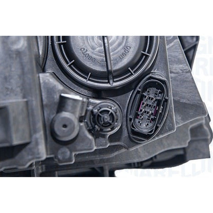 Magneti Marelli Halogen Headlight Unit - Right - MHL8681