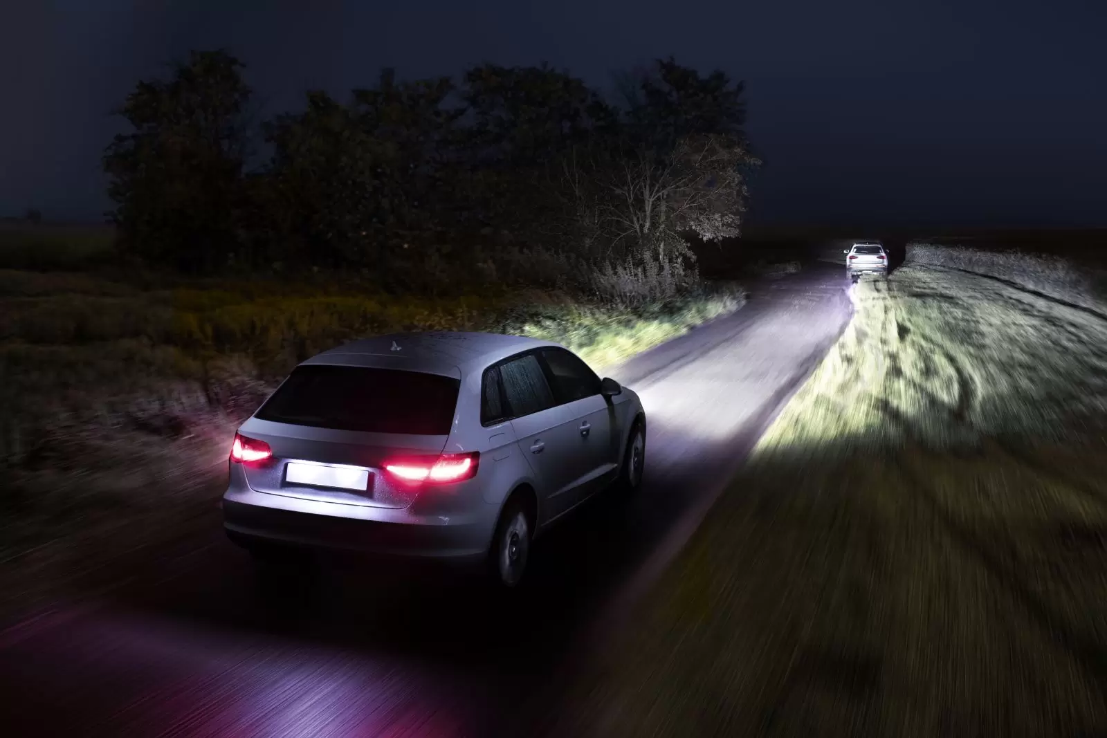 Osram Night Breaker Laser Next Generation Vs Philips Racingvision Powerbulbs Uk